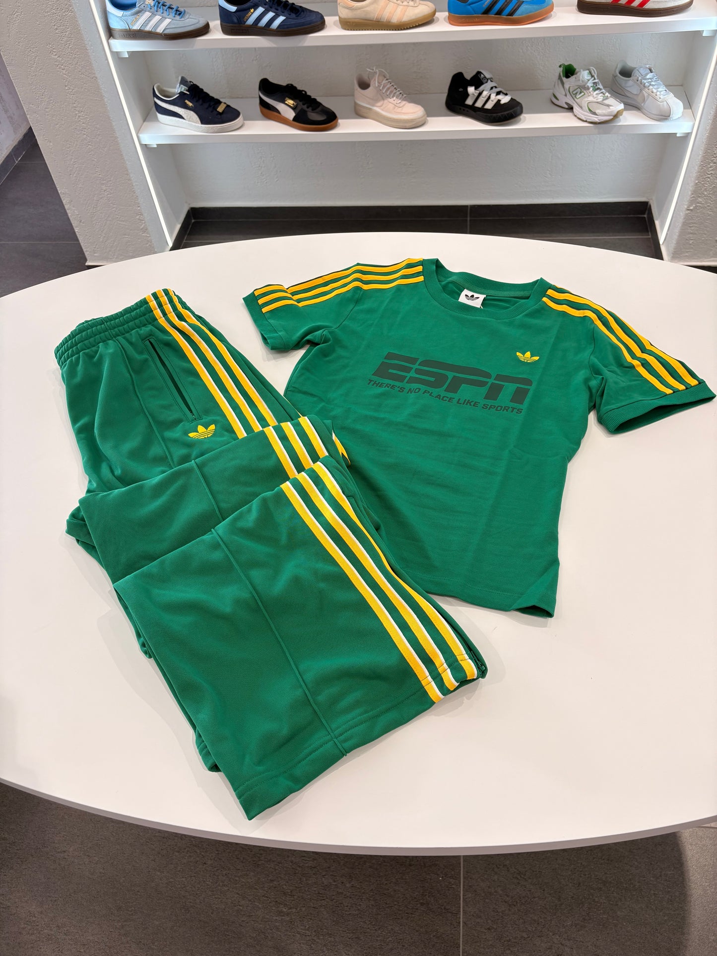 Coordinato Adidas ORIGINALS mood brasil