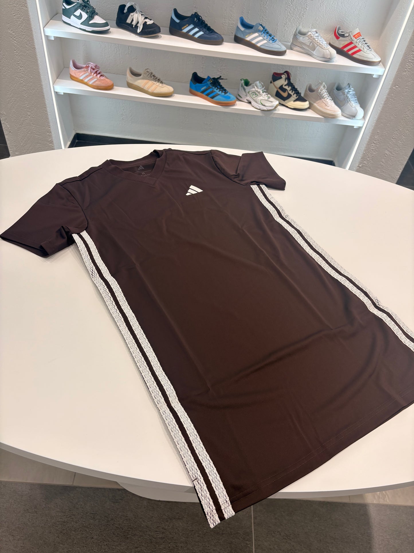 Vestito Adidas basic marrone