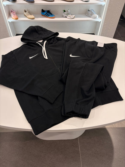 Tuta Nike con zip