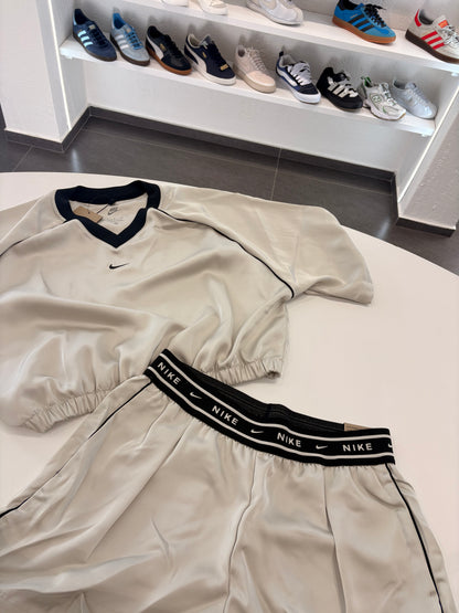 Coordinato Nike perlato fascia black