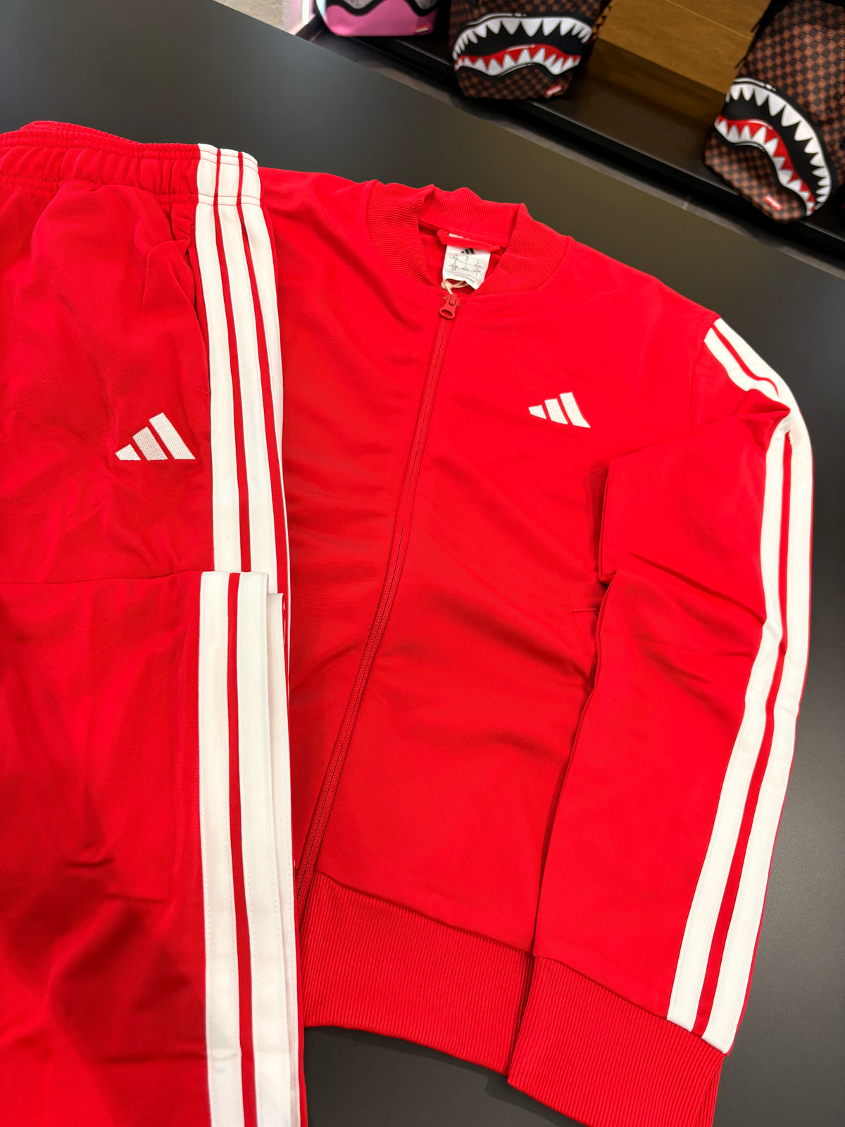 Tuta Adidas essential Red donna