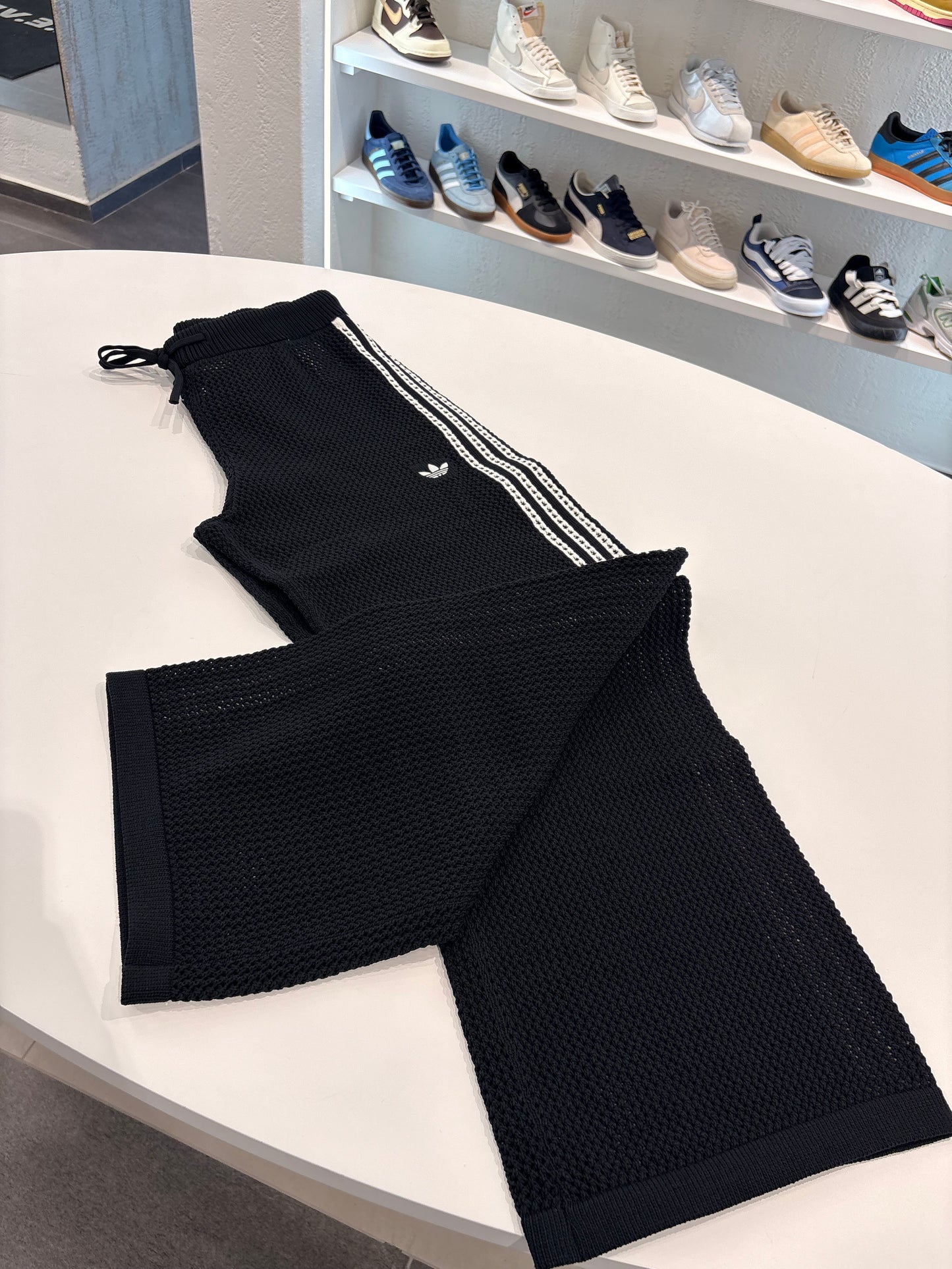 Pantalone traforato Adidas black