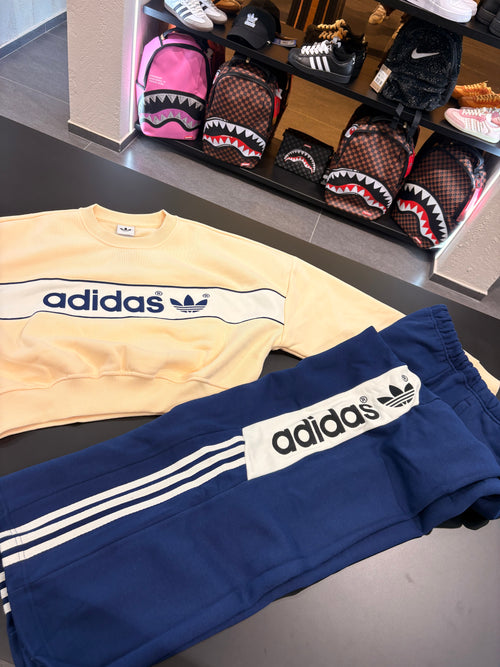 Tuta Adidas crop adiSignature fondo largo donna
