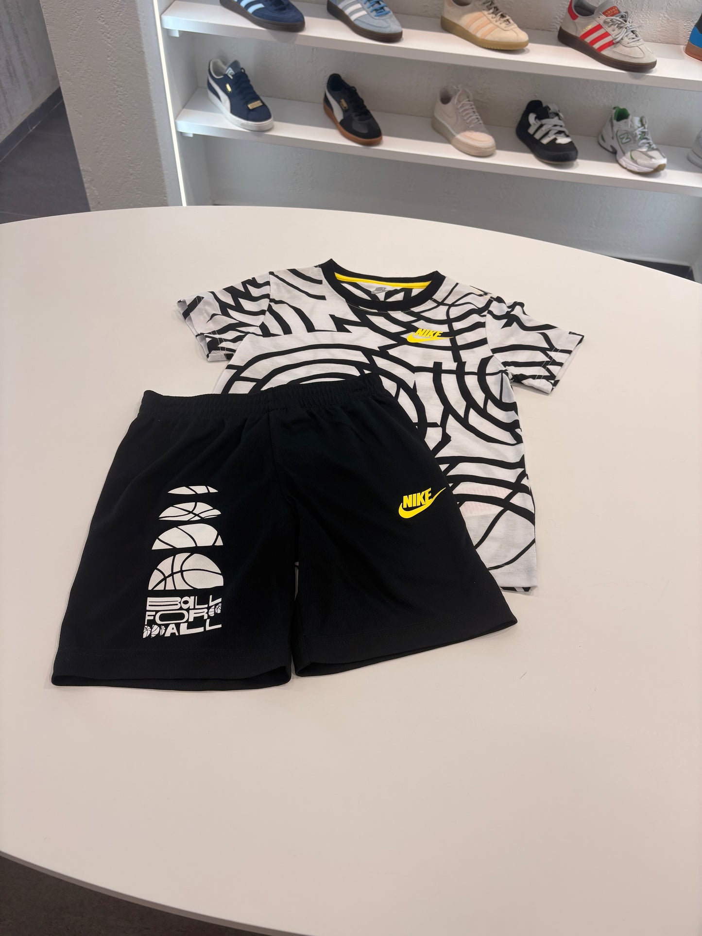 Coordinato Nike baby fantasy