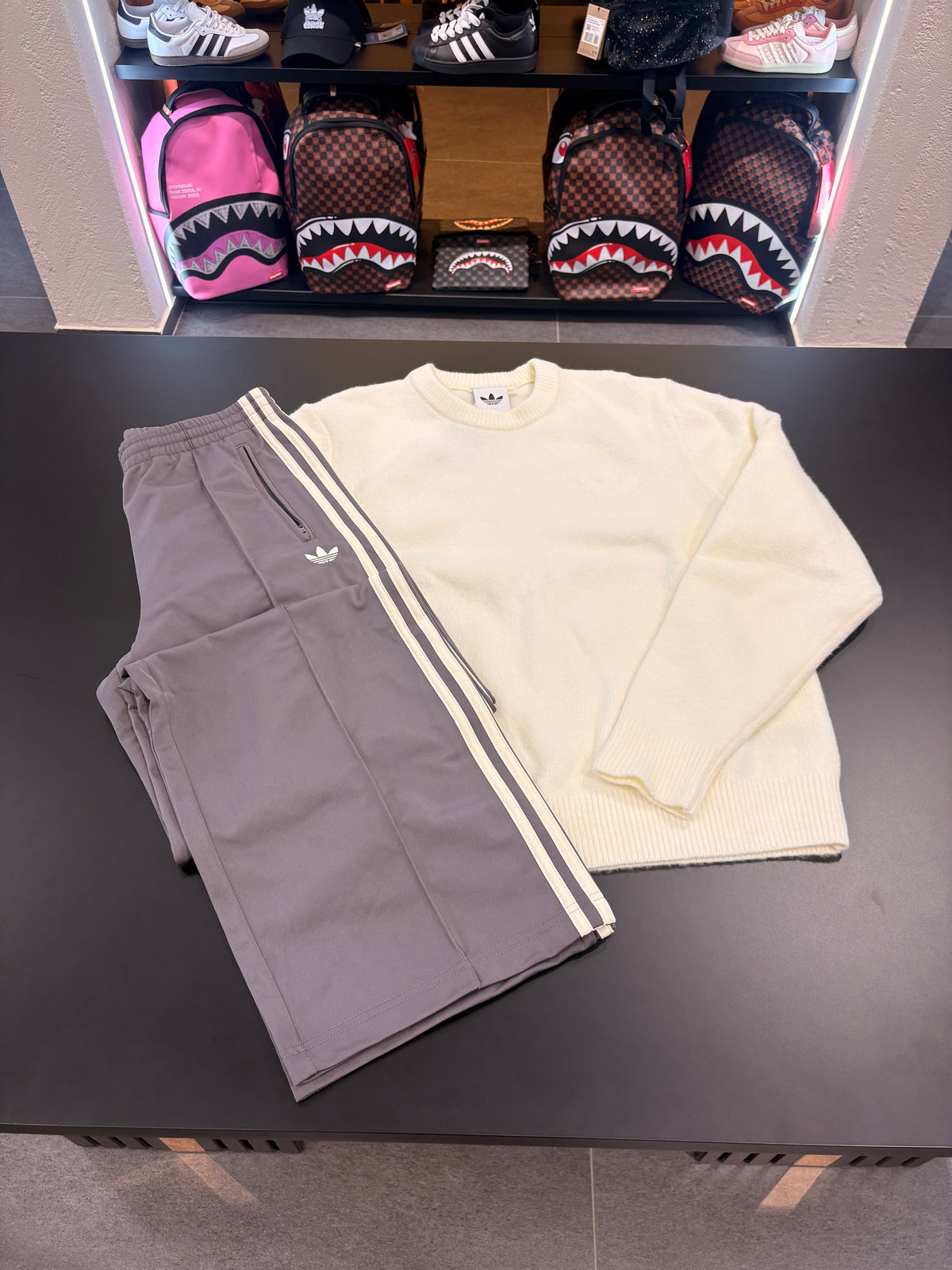 Coordinato girocollo white for pant grey