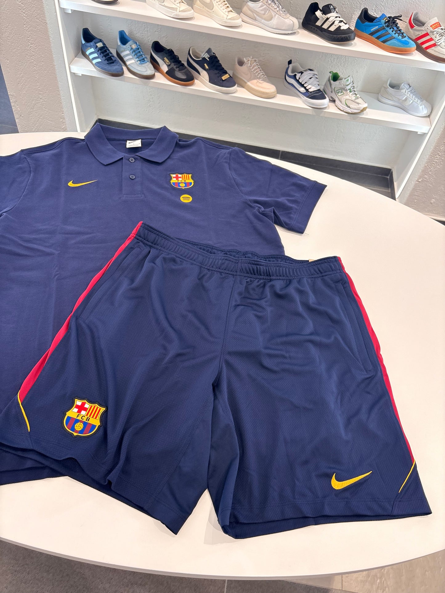 Completino Nike X Barcellona TOTAL blue