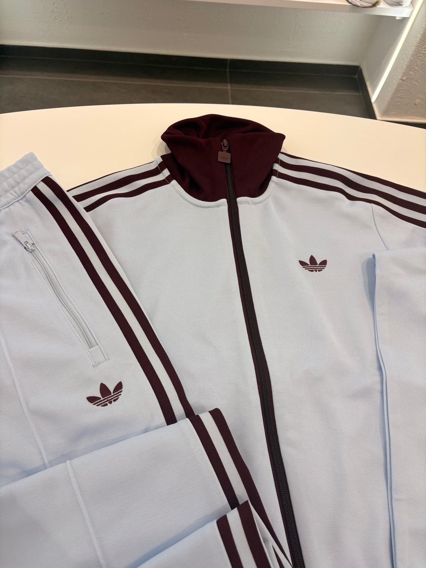 Tuta Adidas Crystal Sky
