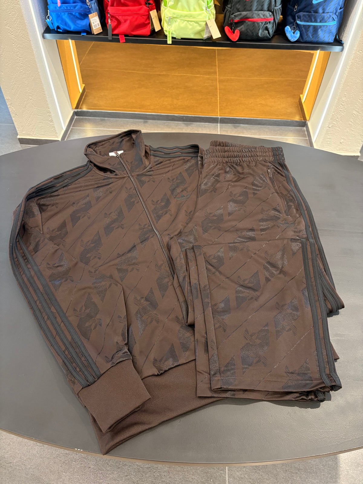 Tuta monogram firebird Adidas brown