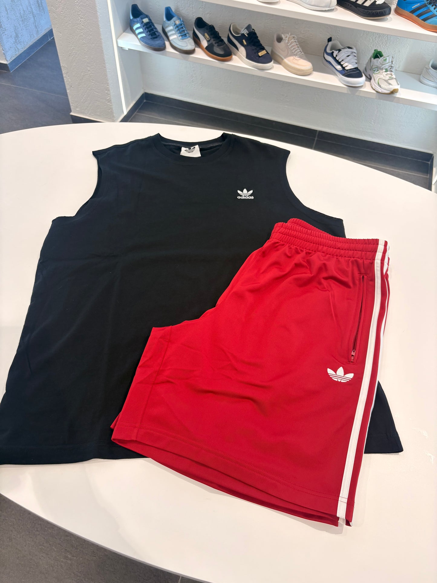 Coordinato adidas canotta black pant multi color