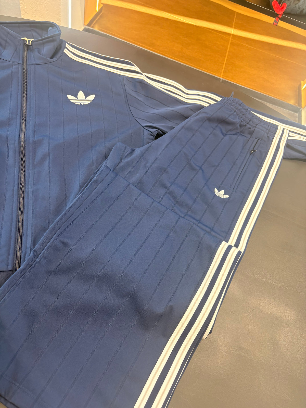Tuta Adidas pinstripe firebird loose blue