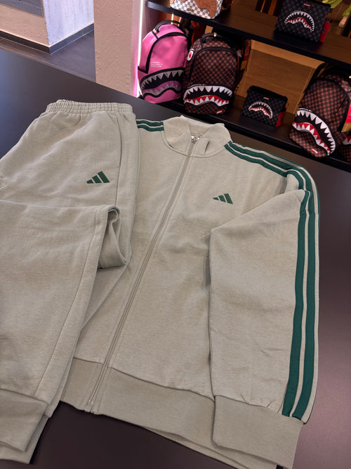 Tuta Adidas felpata verde menta
