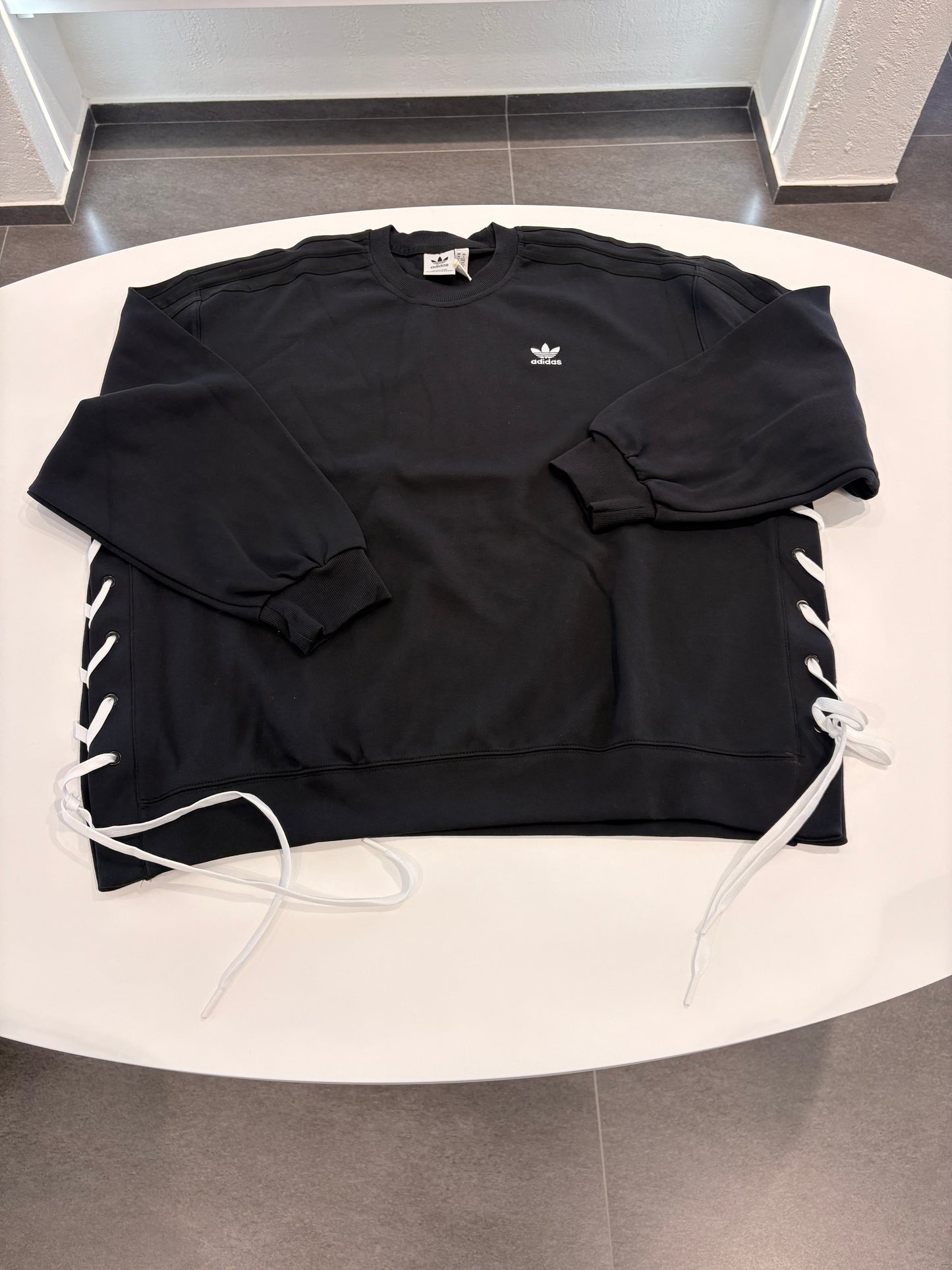 Felpa Adidas laced crew