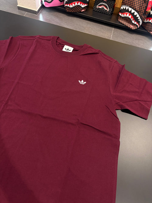 T-shirt Adidas basic bordeaux