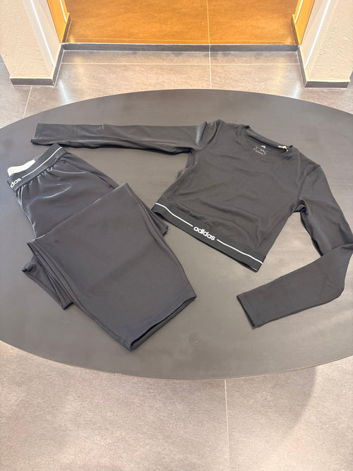 Coordinato Adidas hyperglam cropped long sleeve black