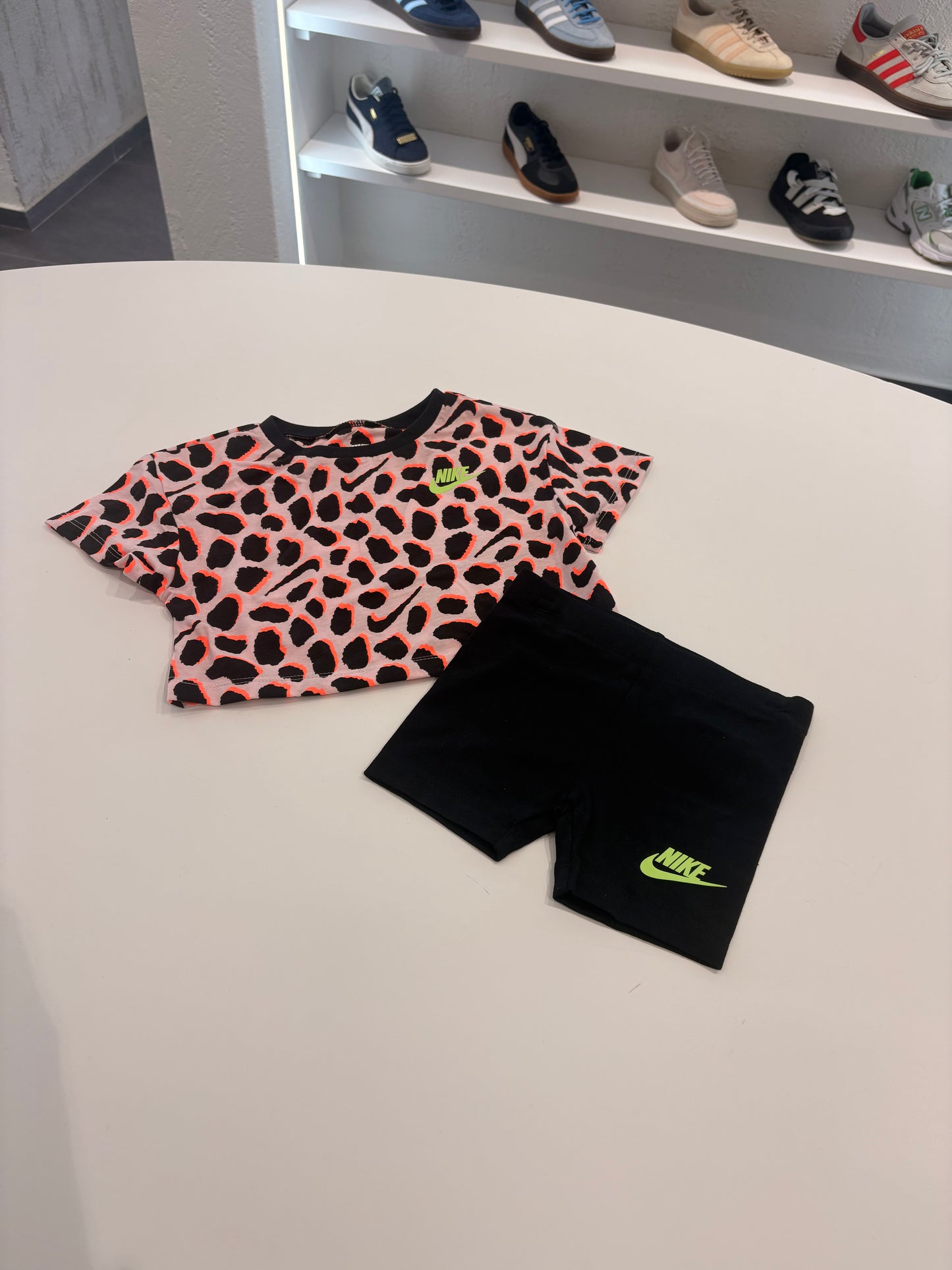 Coordinato baby Nike animalier