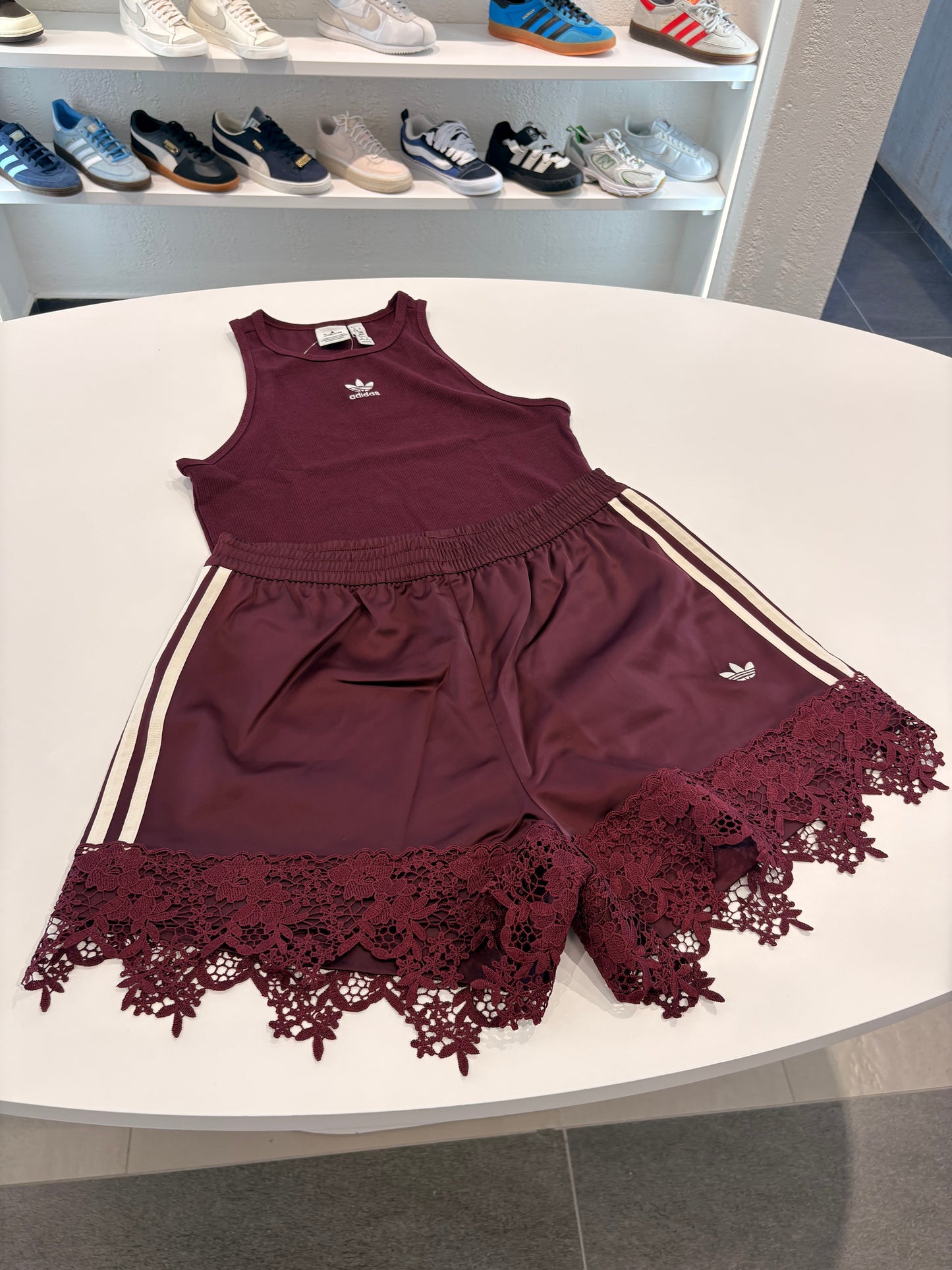 Coordinato Adidas merletto bordeaux