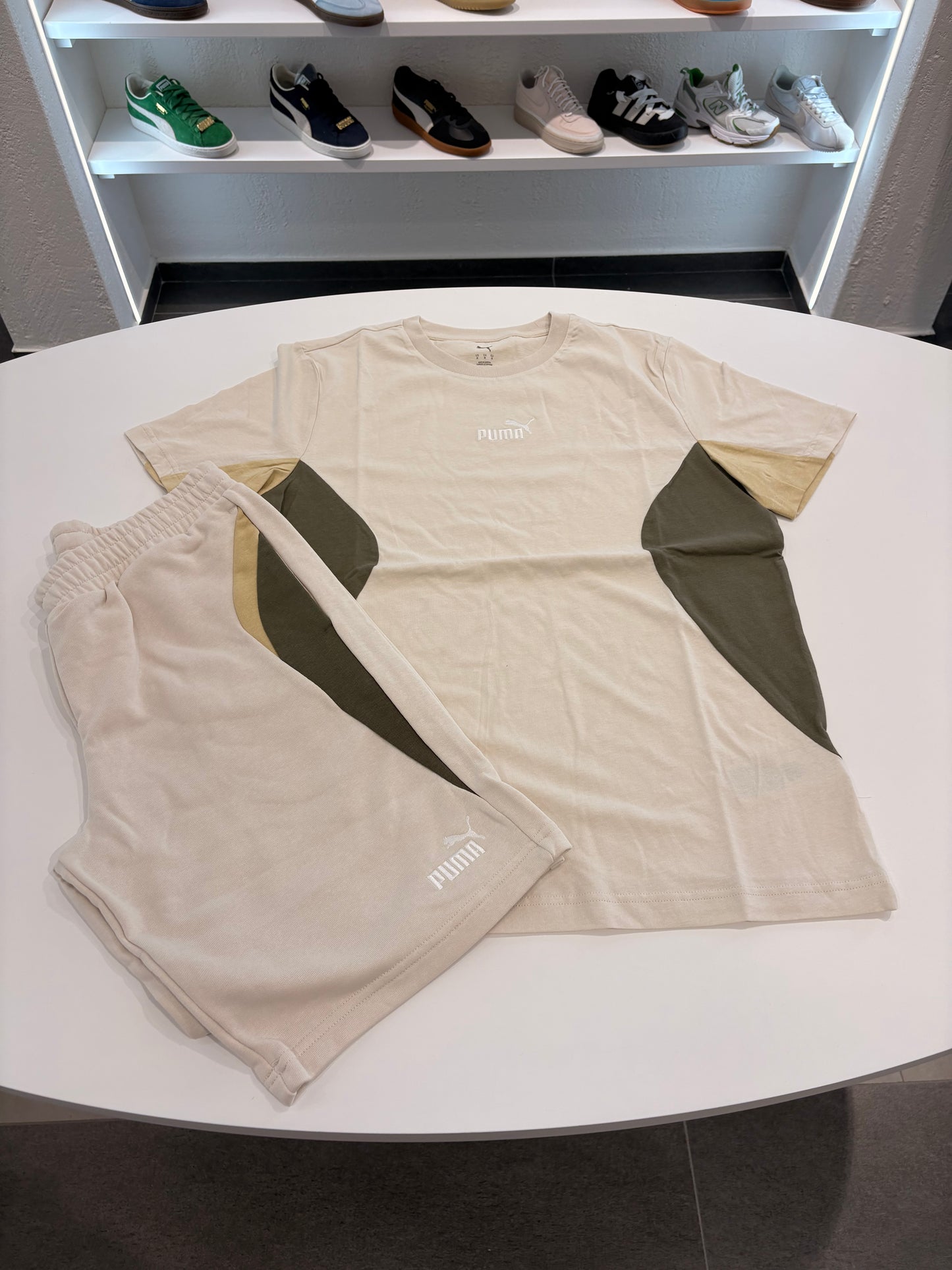 Completino Puma block tee M