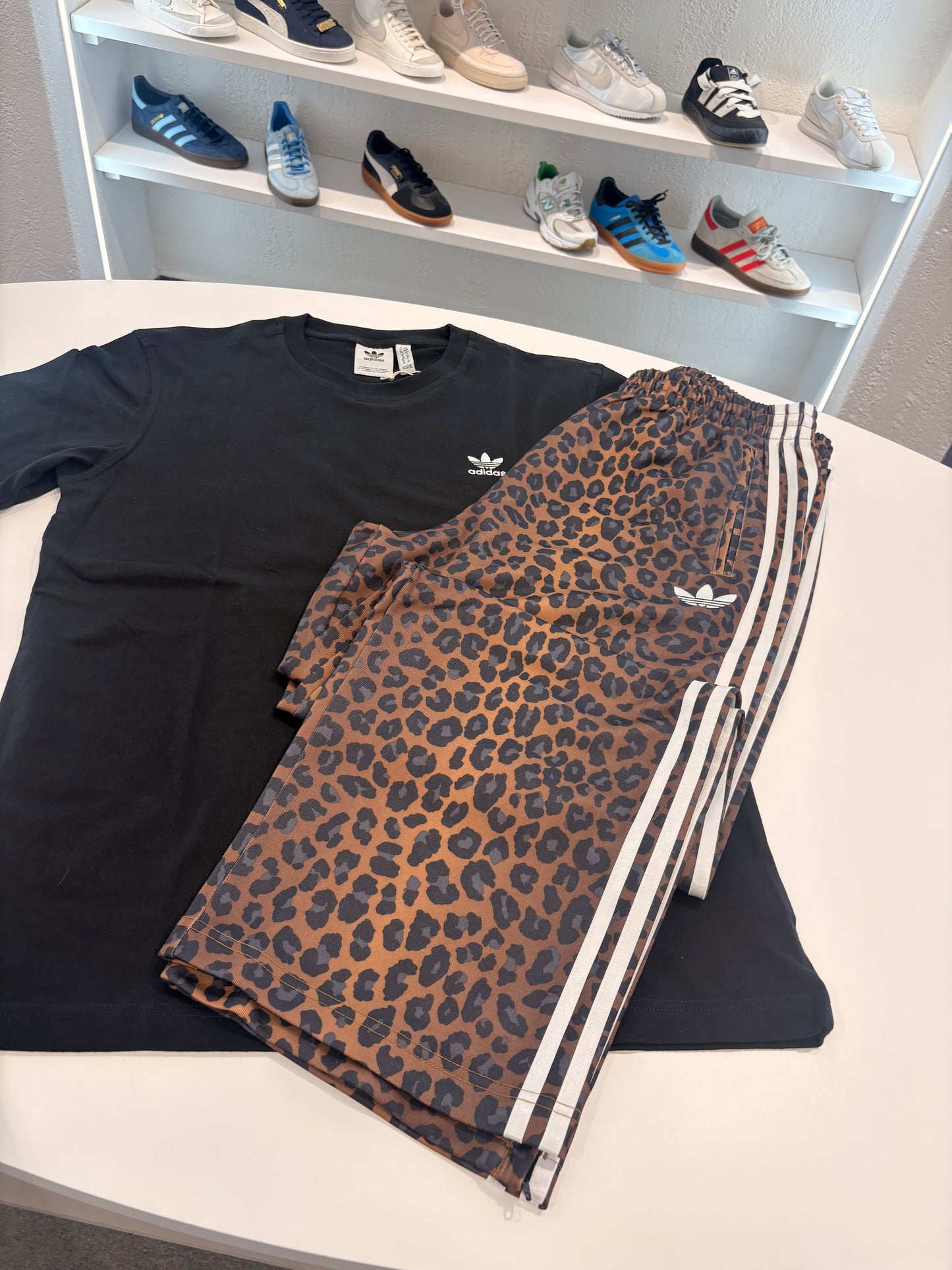 Coordinato adidas Leopard uomo 2.0
