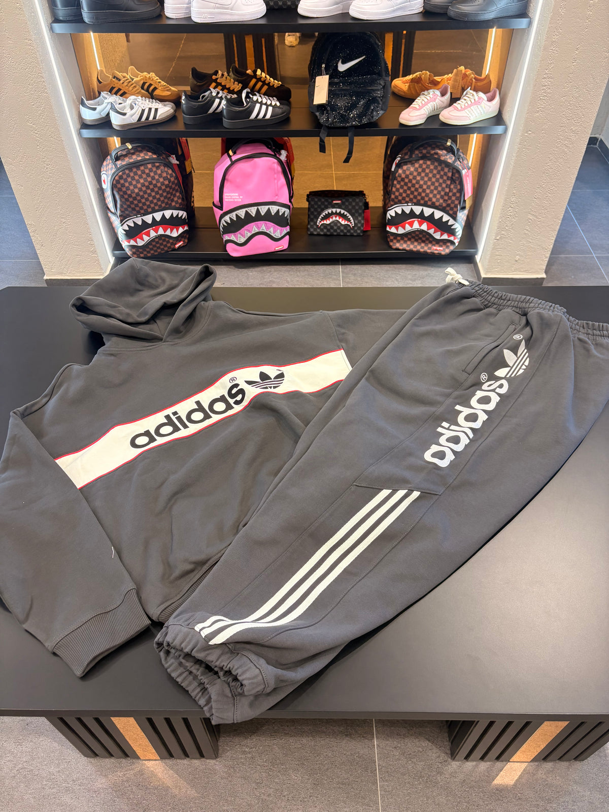 Tuta Adidas New York style cappuccio grey