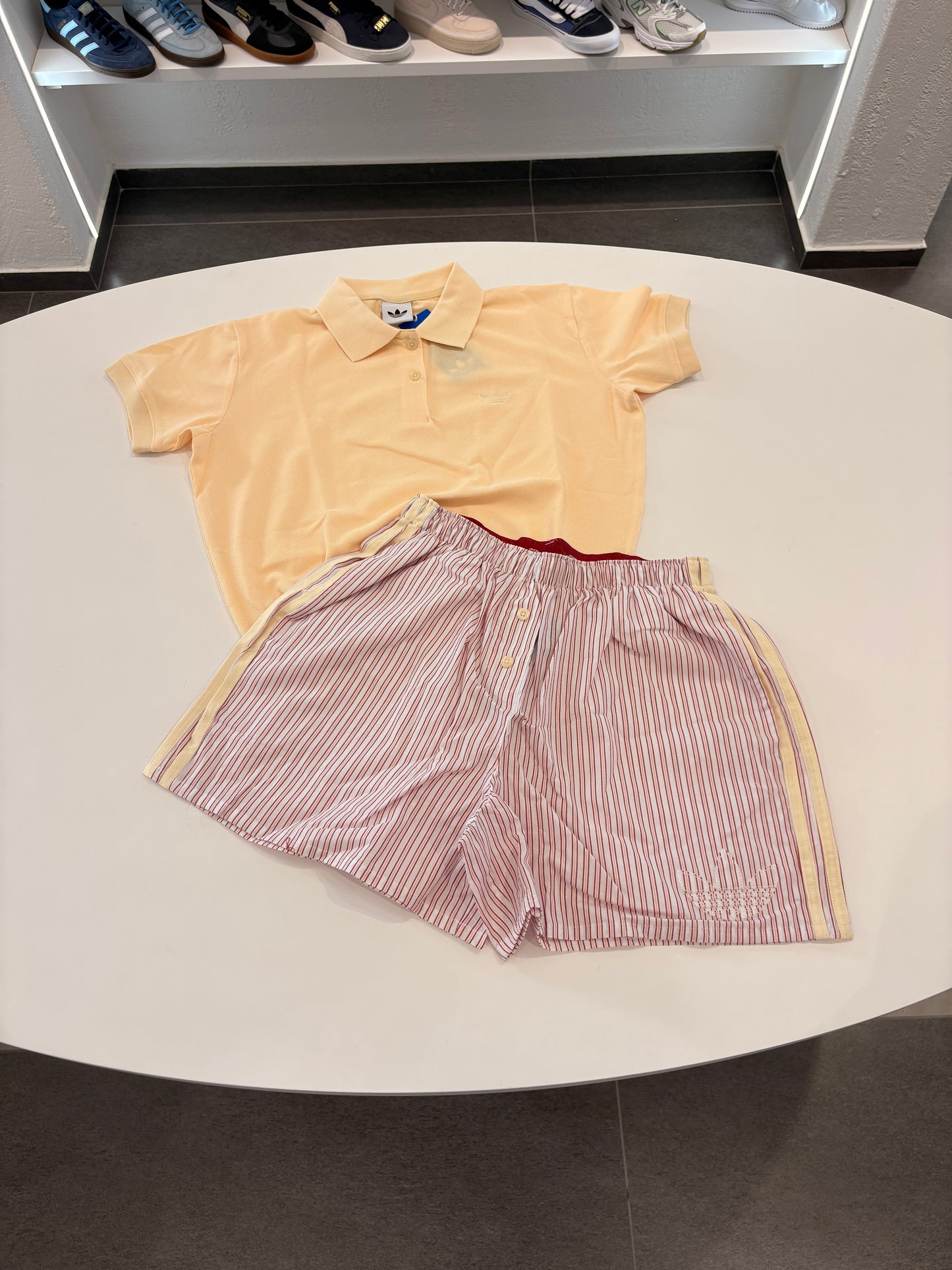 Coordinato Adidas Polo Lines Pantone