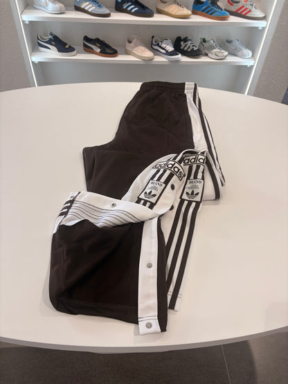 Pantalone Adidas 3stripes botton marrone