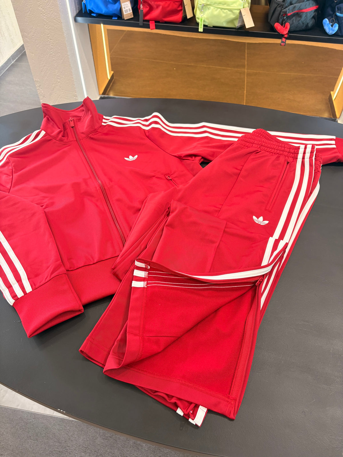 Tuta Adidas firebird Classic crop bordeaux