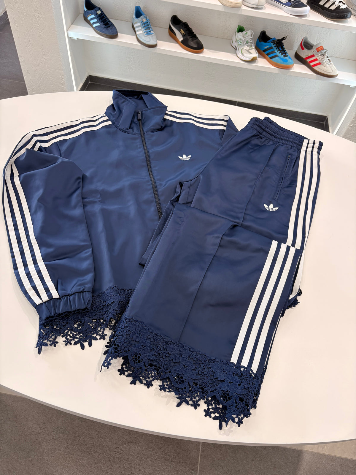Tuta Adidas merletto SS2026/2027 Blu