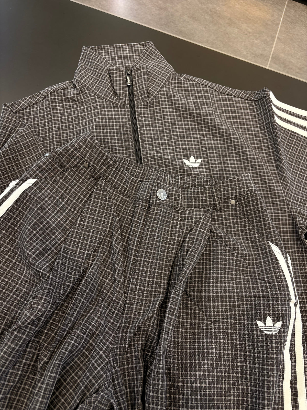 Tuta Adidas checks track top black grey three