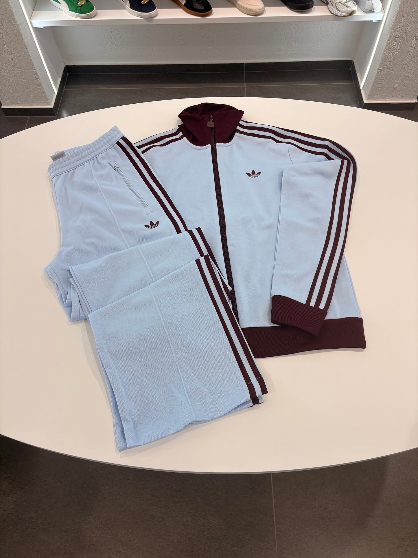 Tuta Adidas Crystal Sky