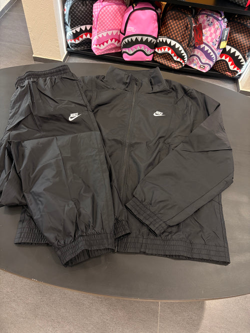 Tuta Nike antivento nera