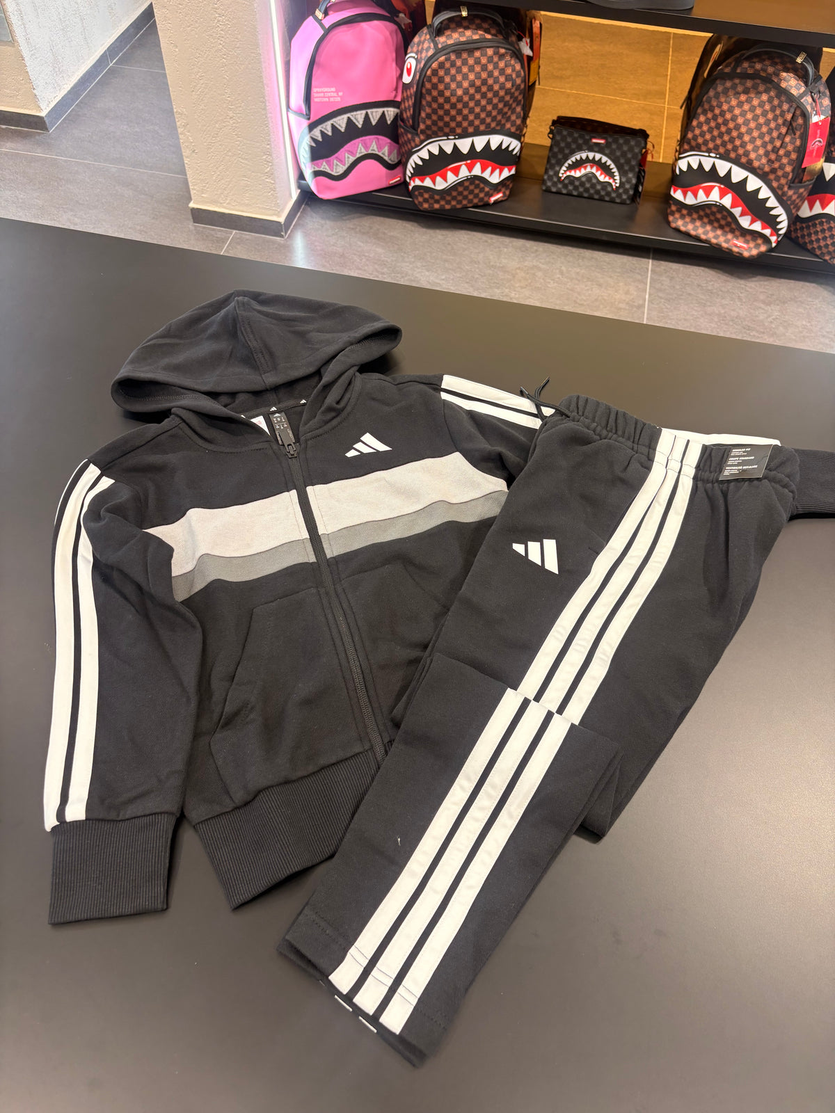 Tuta Adidas Tiberio kids black