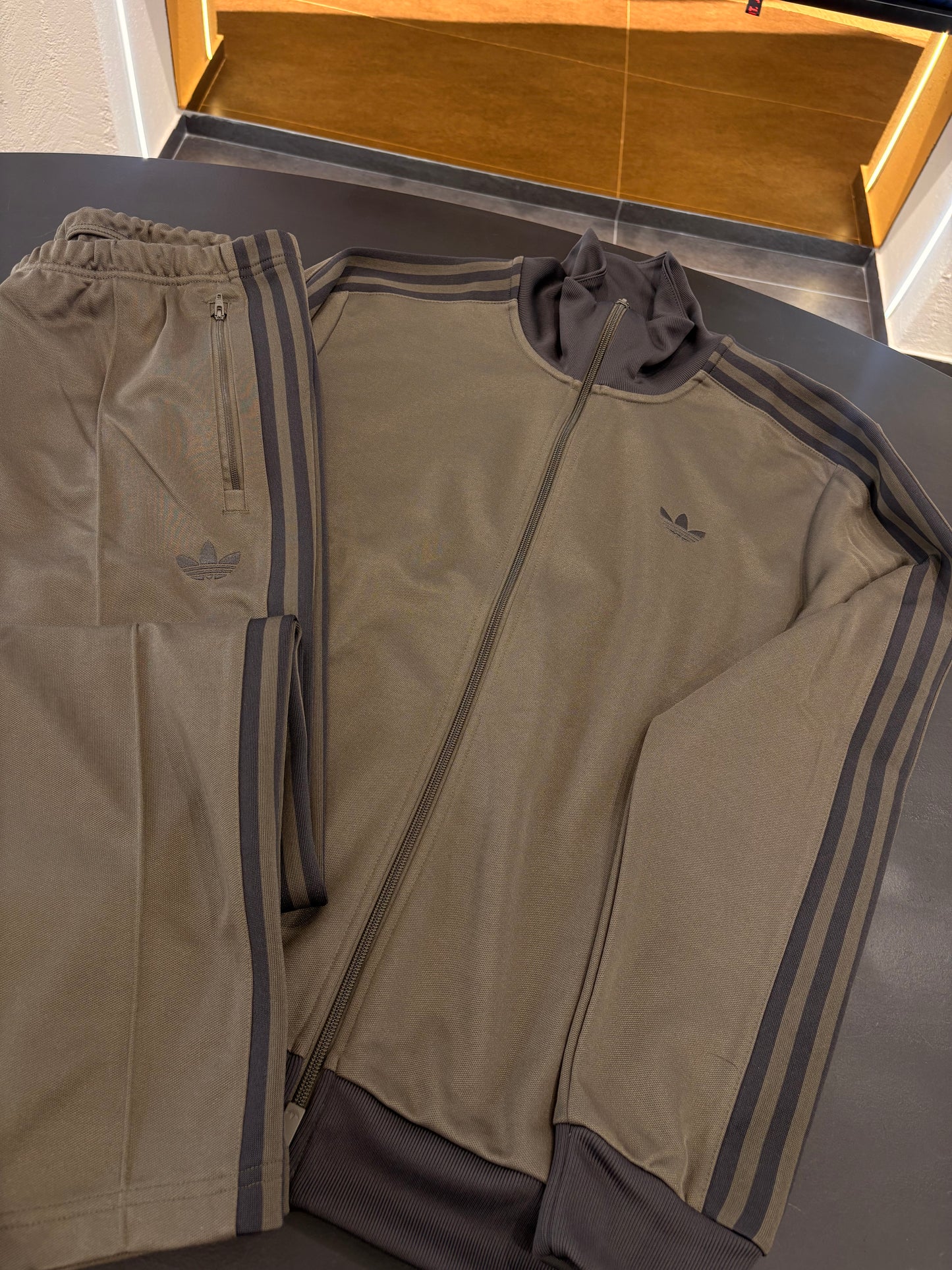 Tuta Adidas beckenbauer verde olive