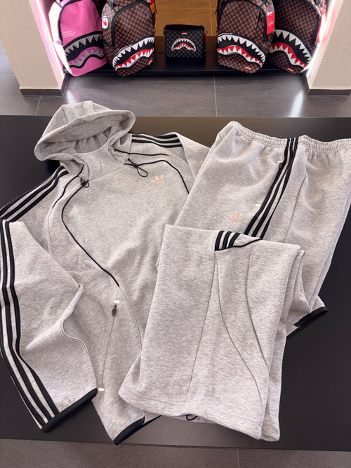 Tuta Adidas uomo grigia logo retroriflettente