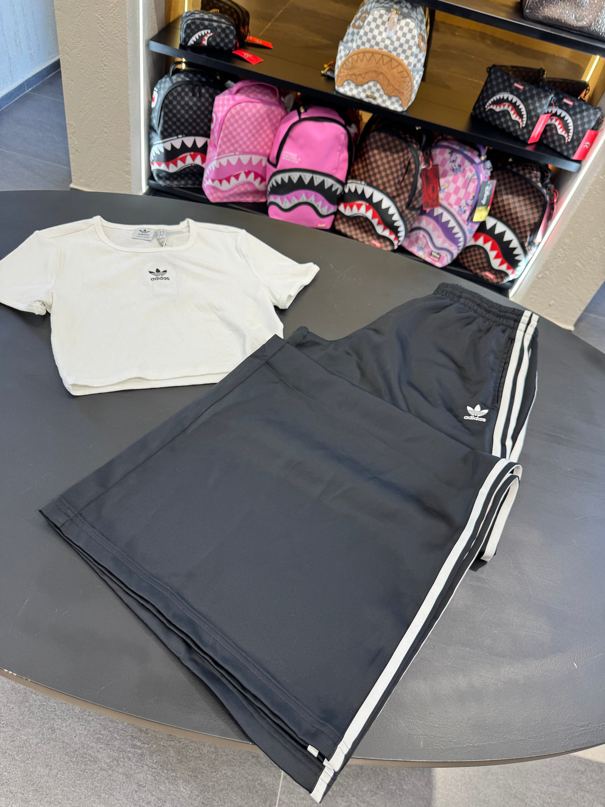 Coordinato Adidas Pant a zampa black 3stripes