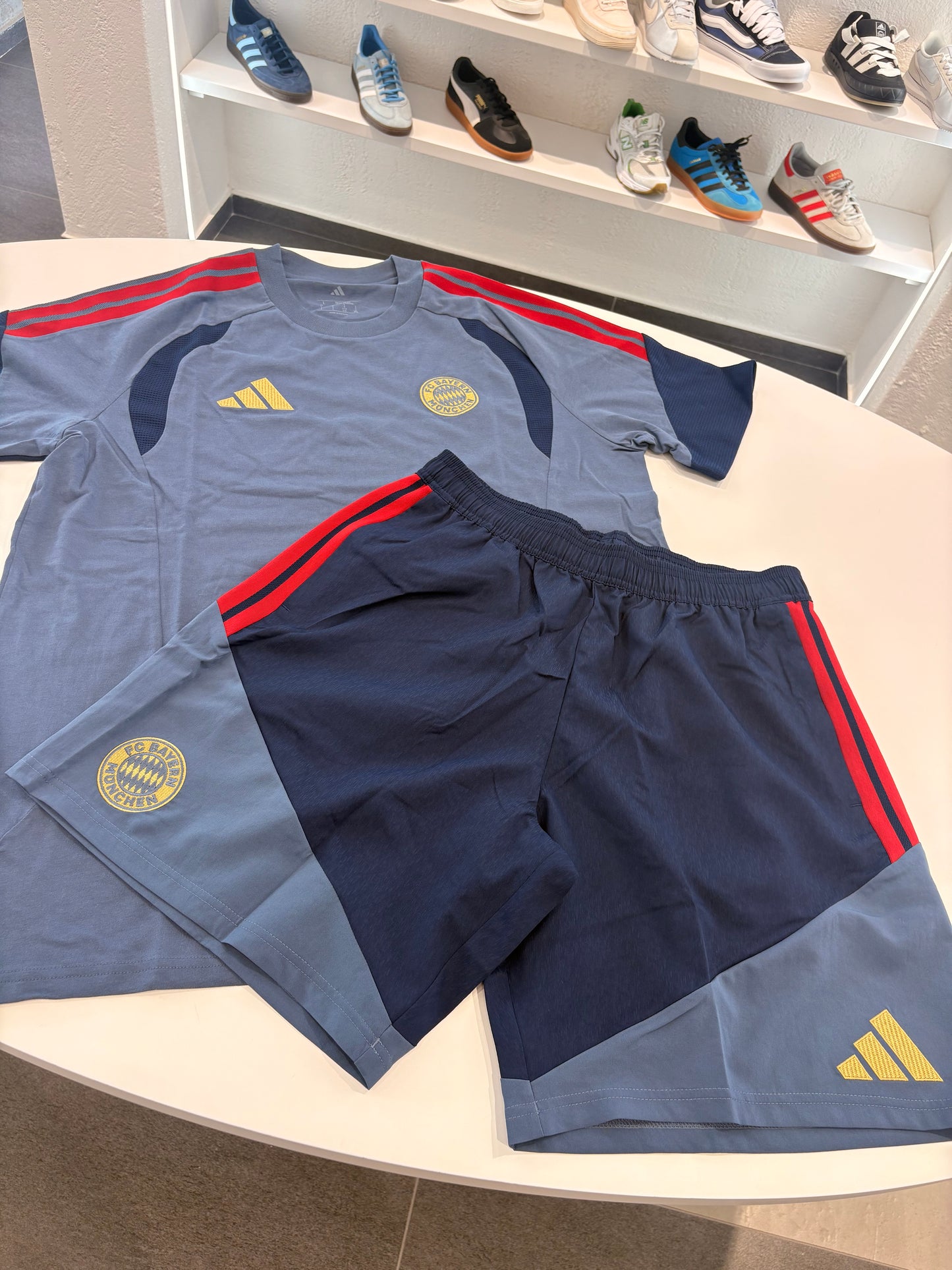 Completino Bayern Monaco