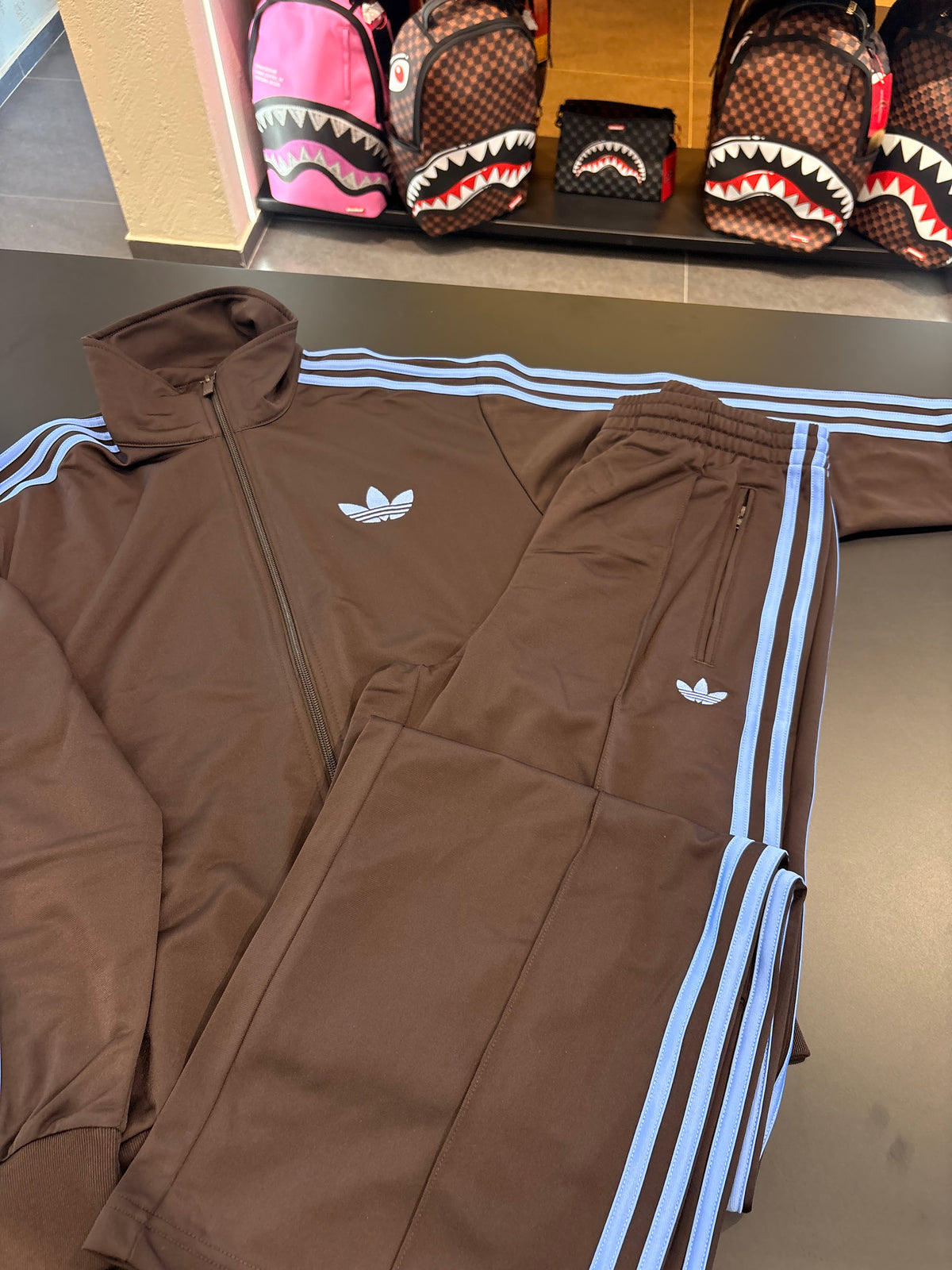 Tuta Adidas firebird brown linea Sky azzurro