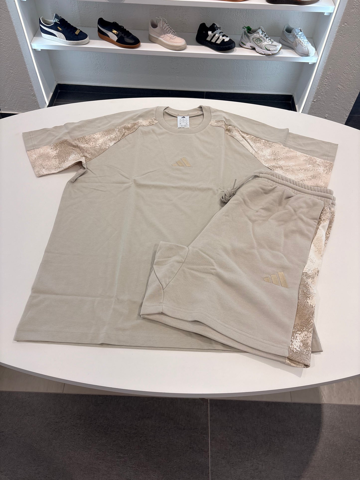 Coordinato camo print beige