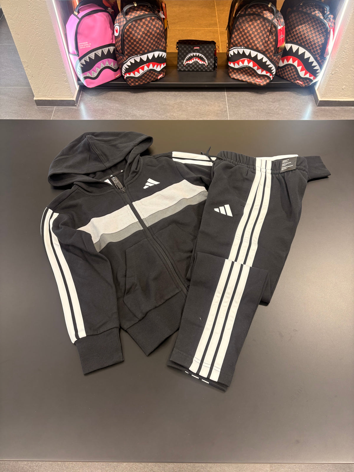 Tuta Adidas Tiberio kids black