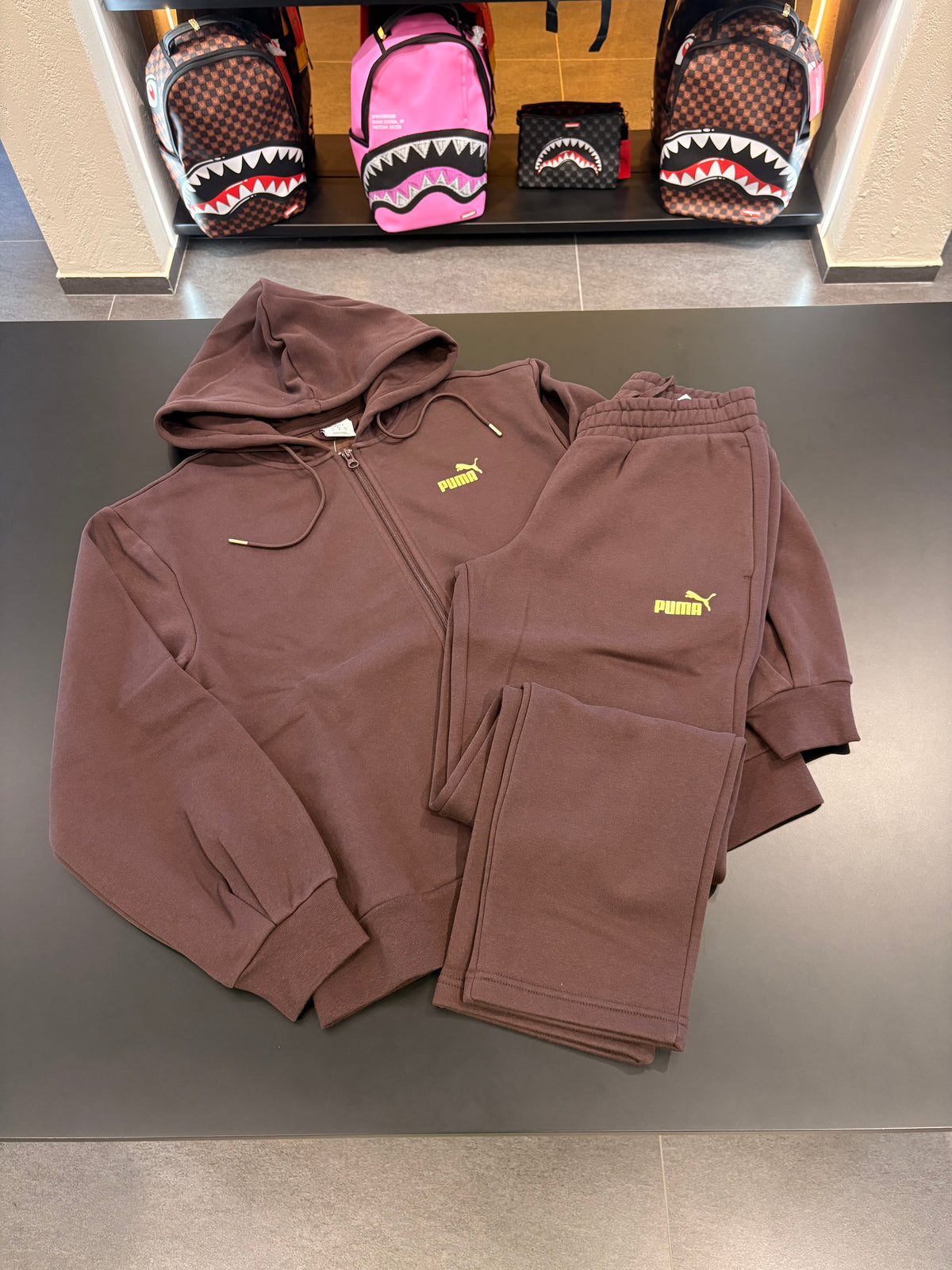 Tuta puma full zip brown logo oro