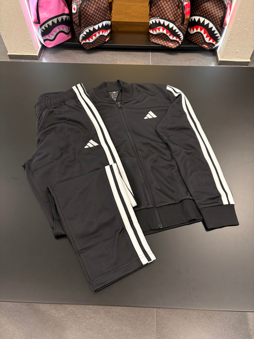 Tuta essential Adidas total black donna
