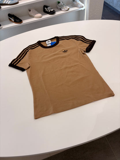 T-shirt Adidas slim fit nocciola