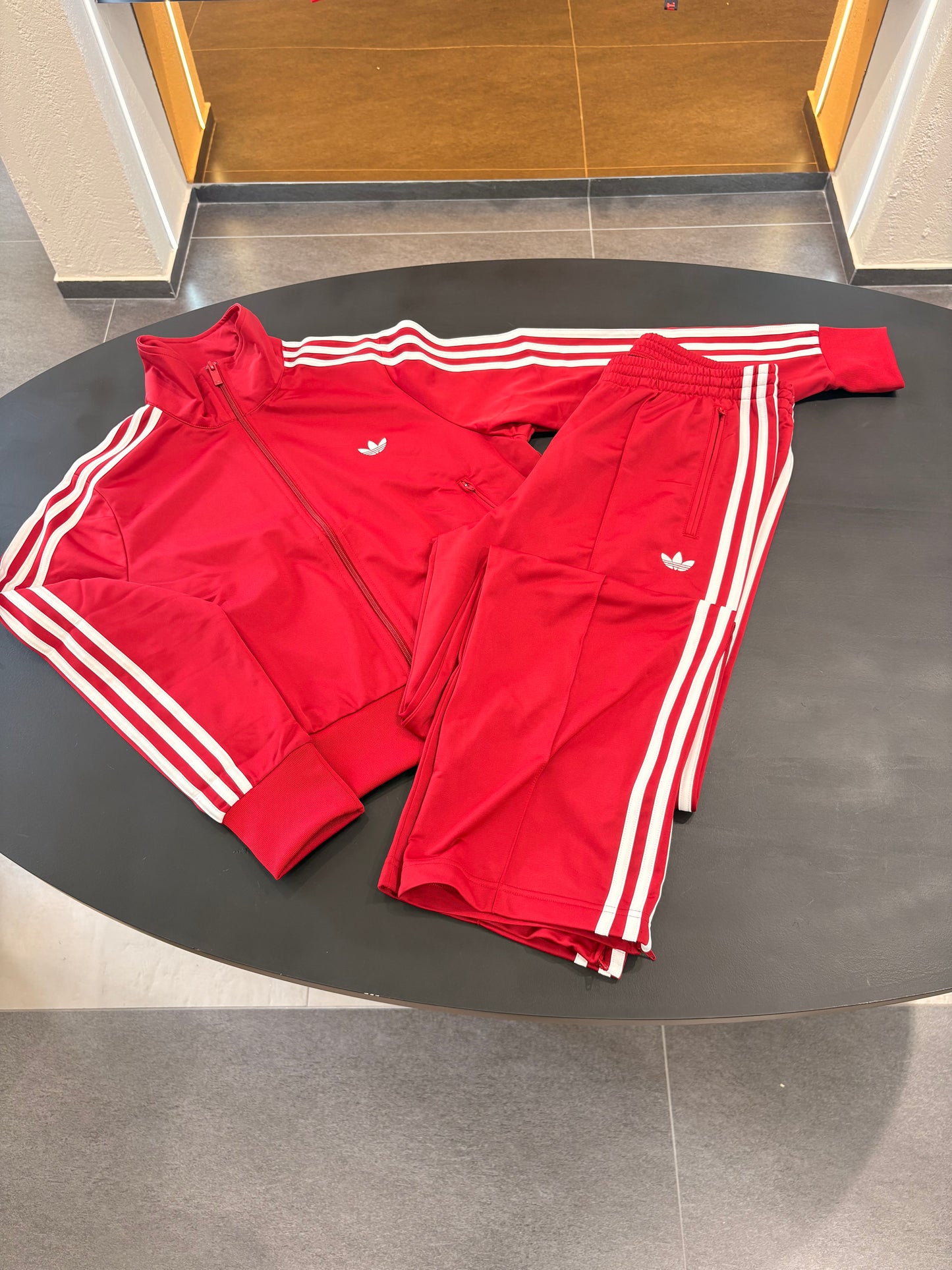 Tuta Adidas firebird Classic crop bordeaux