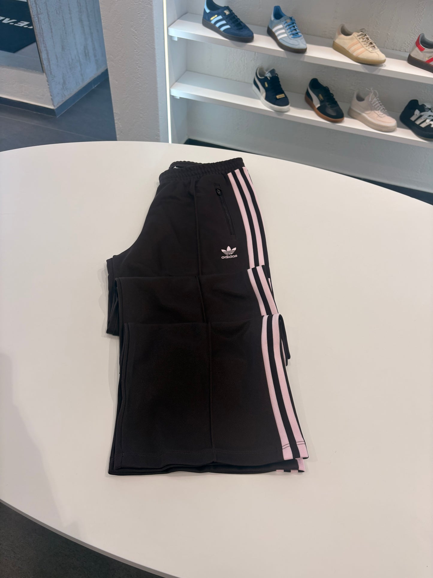 Pantalone Adidas Classic shadow brown