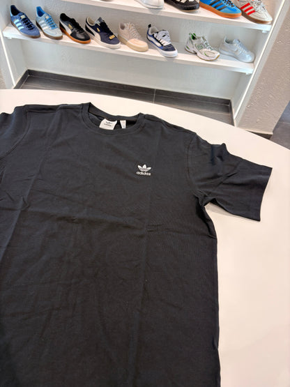 T-shirt Adidas basic black