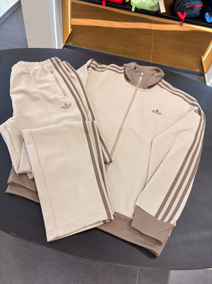 Tuta Adidas beckenbauer beige