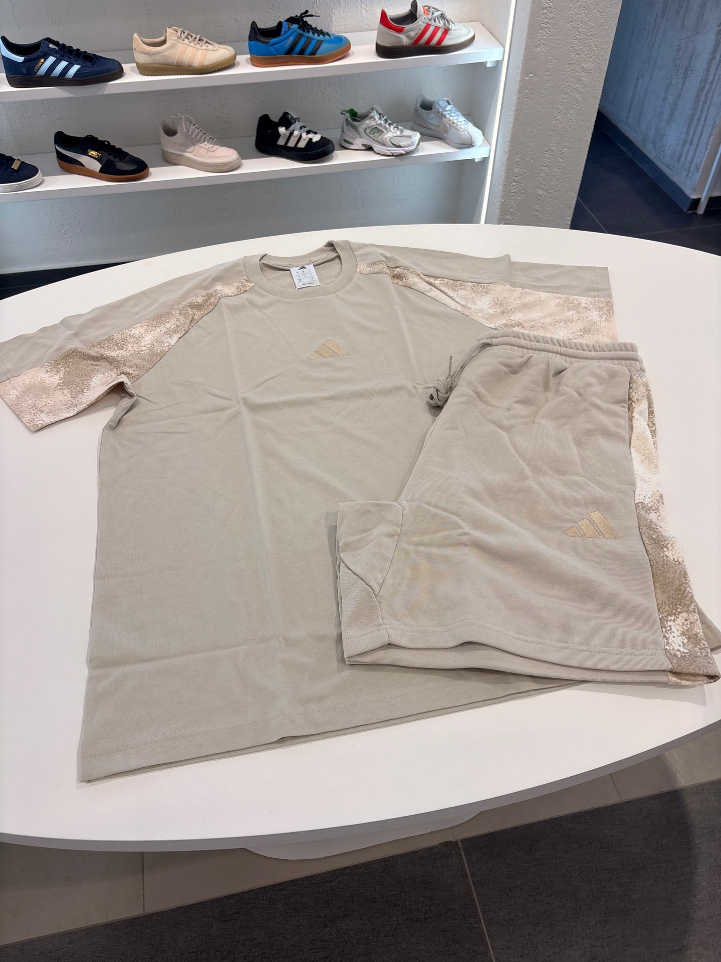 Coordinato camo print beige