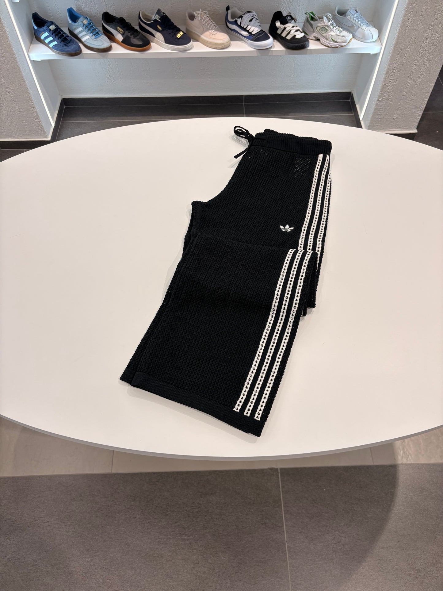 Pantalone traforato Adidas black