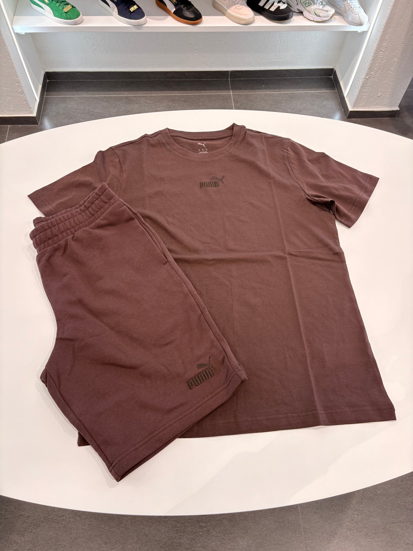 Completino Puma 1 logo