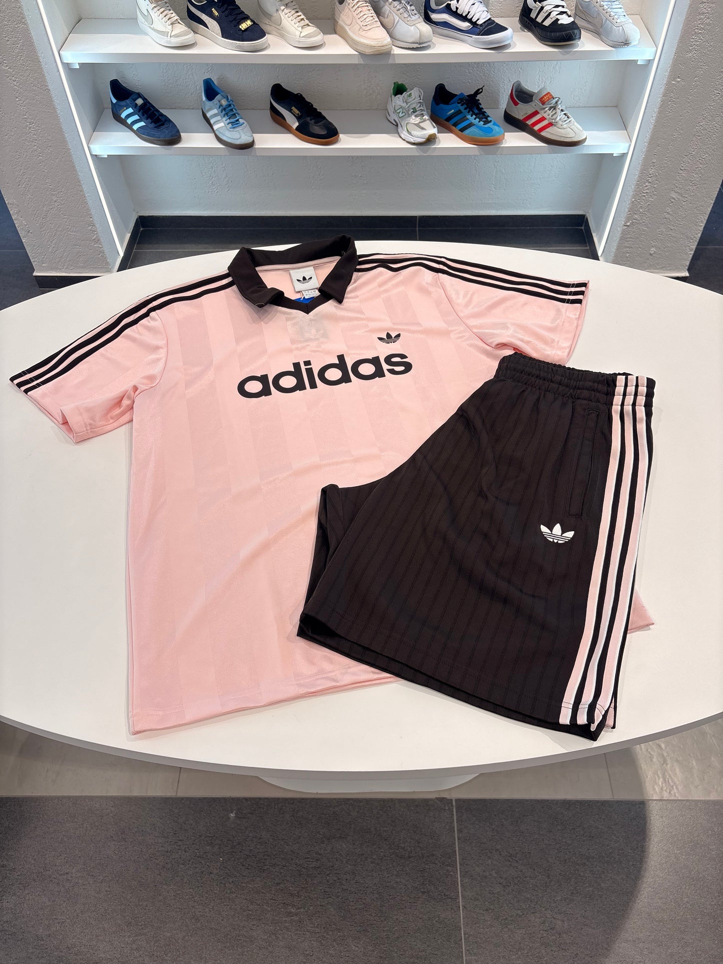 Coordinato Adidas brown polo pink unisex