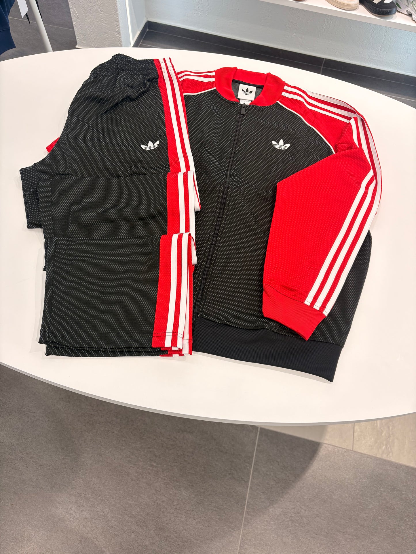Tuta Adidas SST LOOSE MESH